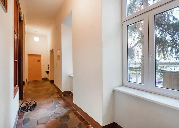 Apartment Zentrale Ruhelage Im Typischen Wiener Altbau *